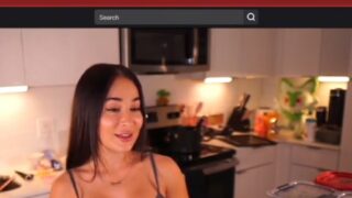 Little Lianna – Hot new video sexy !!!