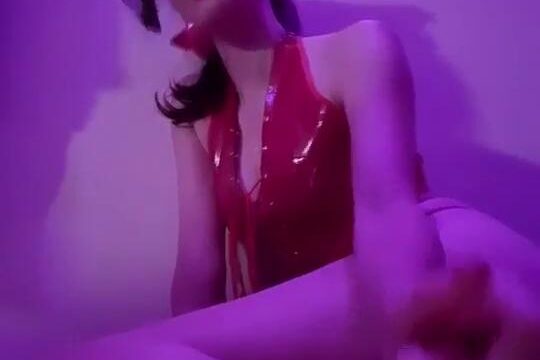 Takaidesu Leaked Red Latex Lingerie Nude Video